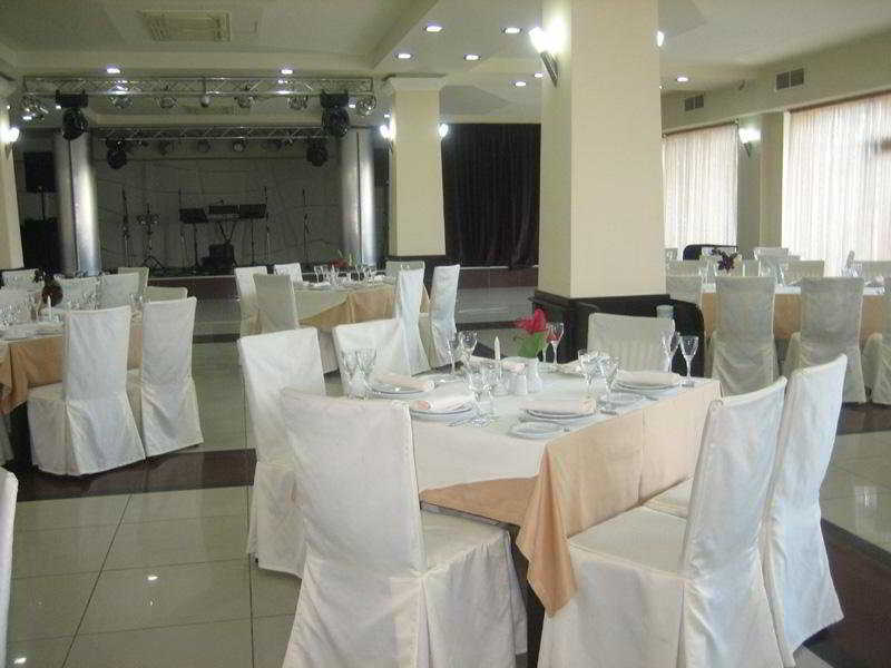 Cruise 4*